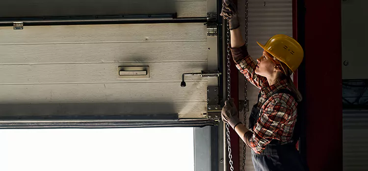 Addressing Common Garage Door Stoppage Issues in La Porte, TX
